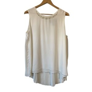 Frank Lyman sleeveless back pleated shirt size 12 cream